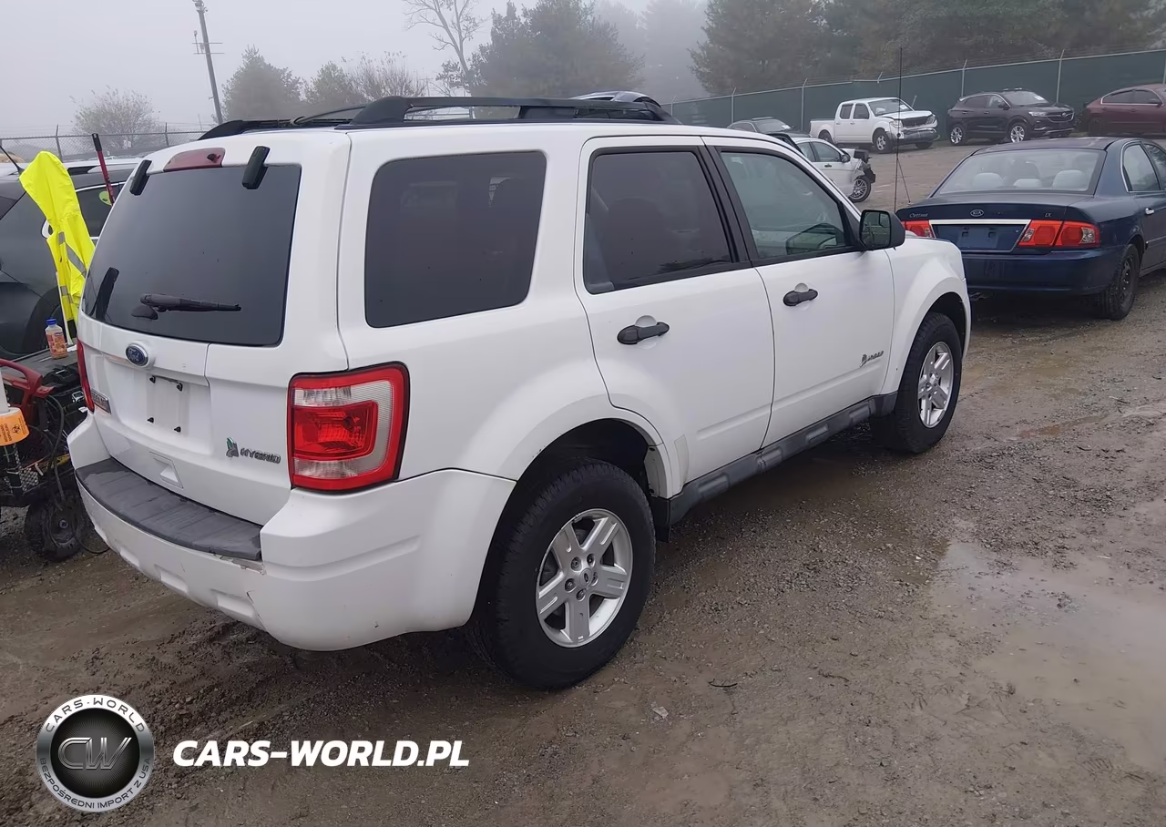2011 Ford Escape Hybrid VIN:1FMCU4K3XBKC32592 - 4