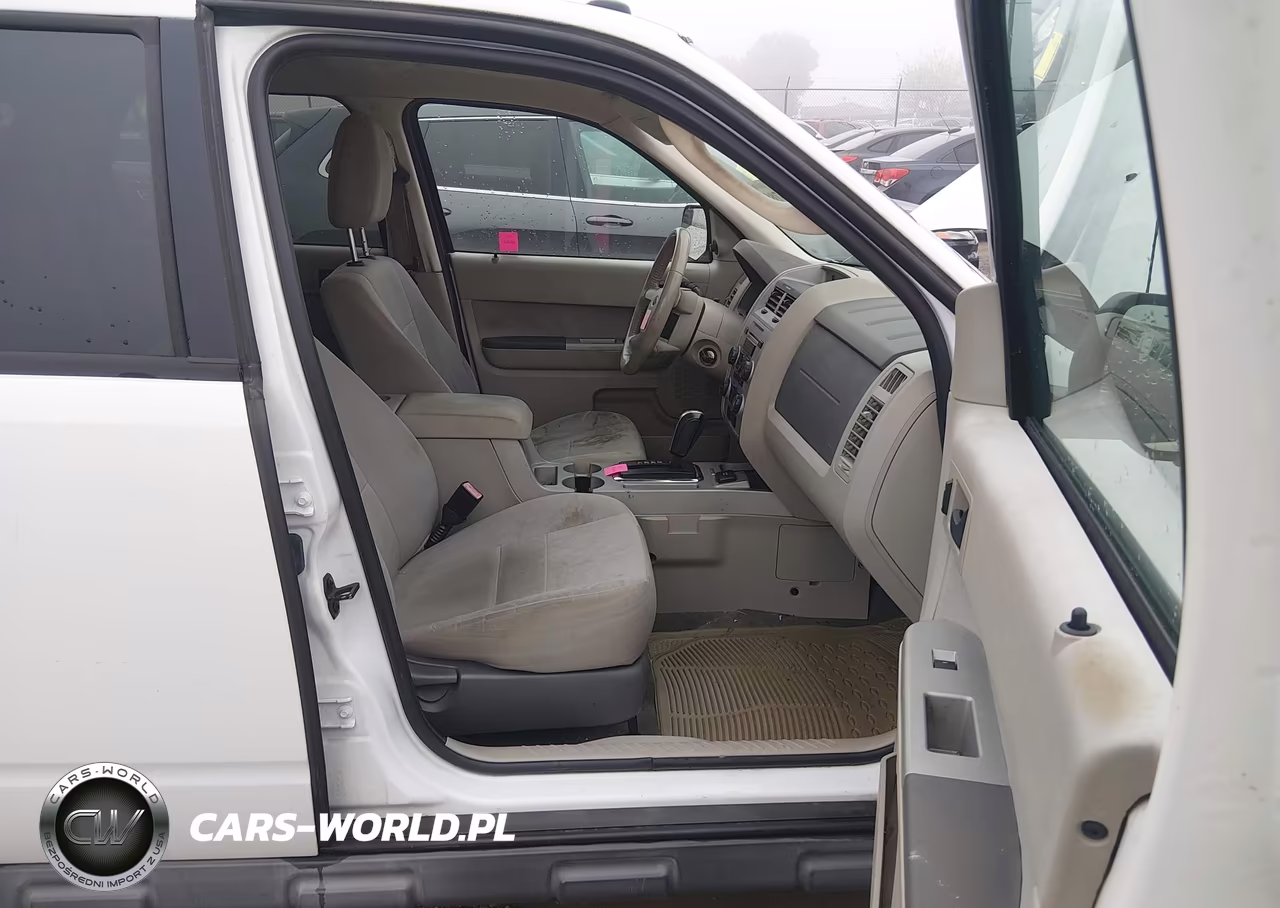 2011 Ford Escape Hybrid VIN:1FMCU4K3XBKC32592 - 5