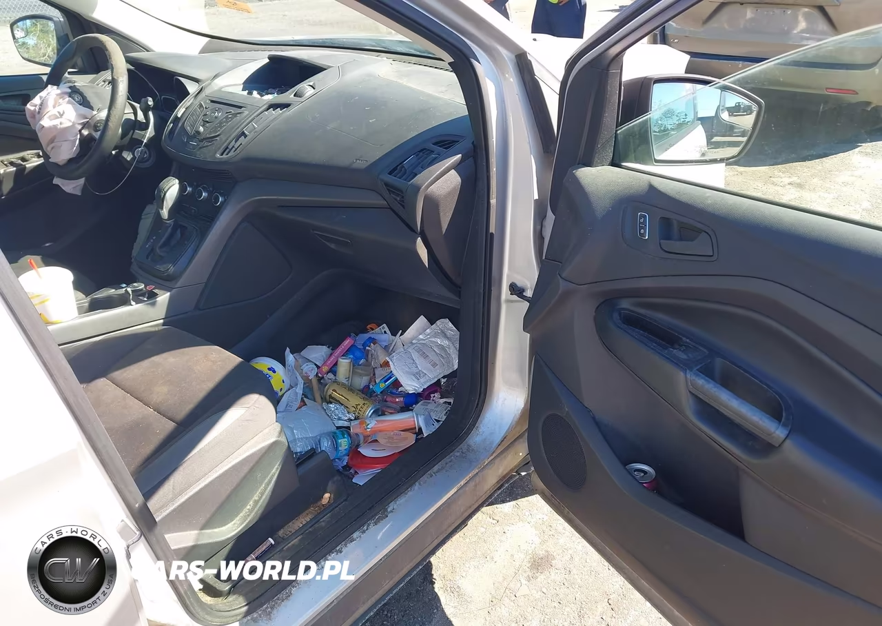 2014 Ford Escape S VIN:1FMCU0F78EUA58651 - 5