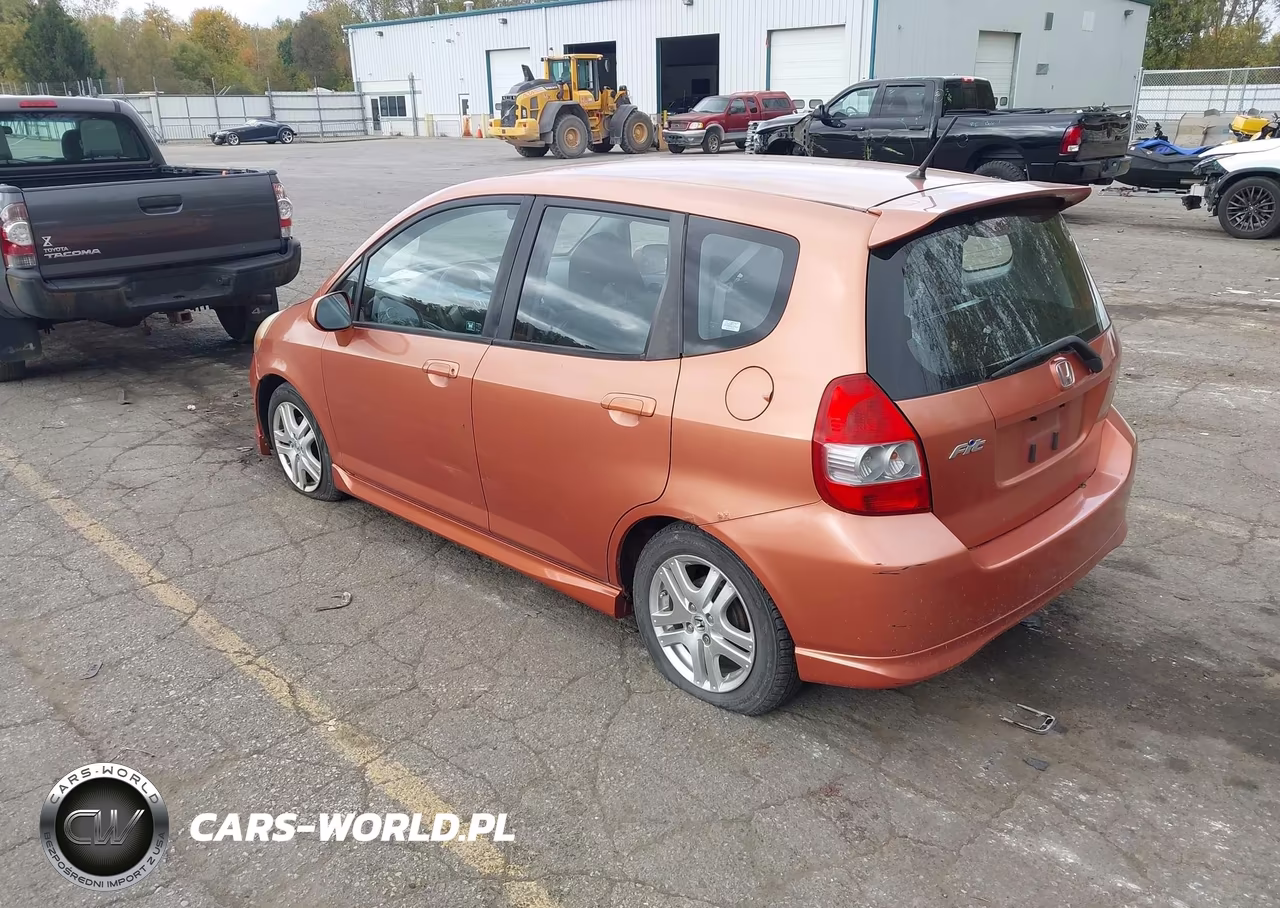 2008 Honda Fit Sport VIN:JHMGD38668S067276 - 3