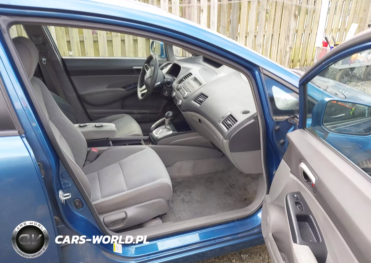 2011 Honda Civic Lx VIN:2HGFA1F56BH524916 - 5