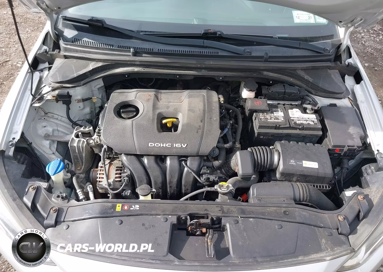 2018 Hyundai Elantra VIN:KMHD74LF0JU492068 - 10