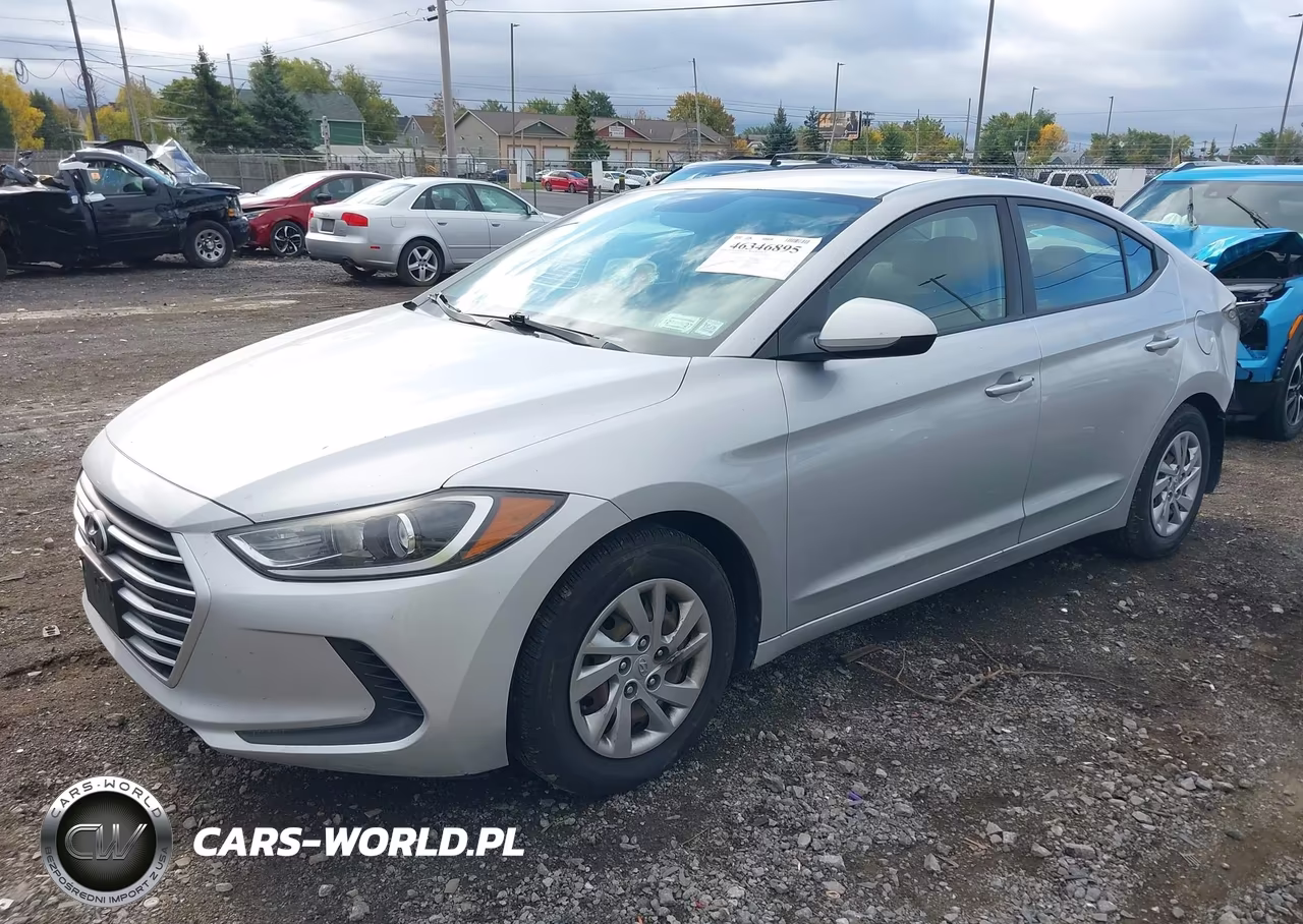 2018 Hyundai Elantra VIN:KMHD74LF0JU492068 - 2