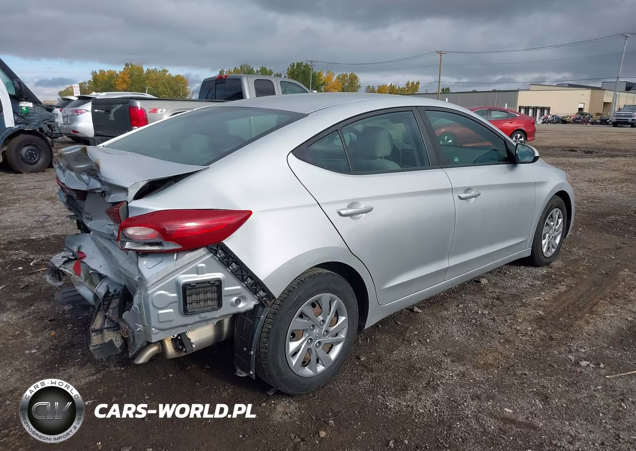 2018 Hyundai Elantra VIN:KMHD74LF0JU492068 - 4