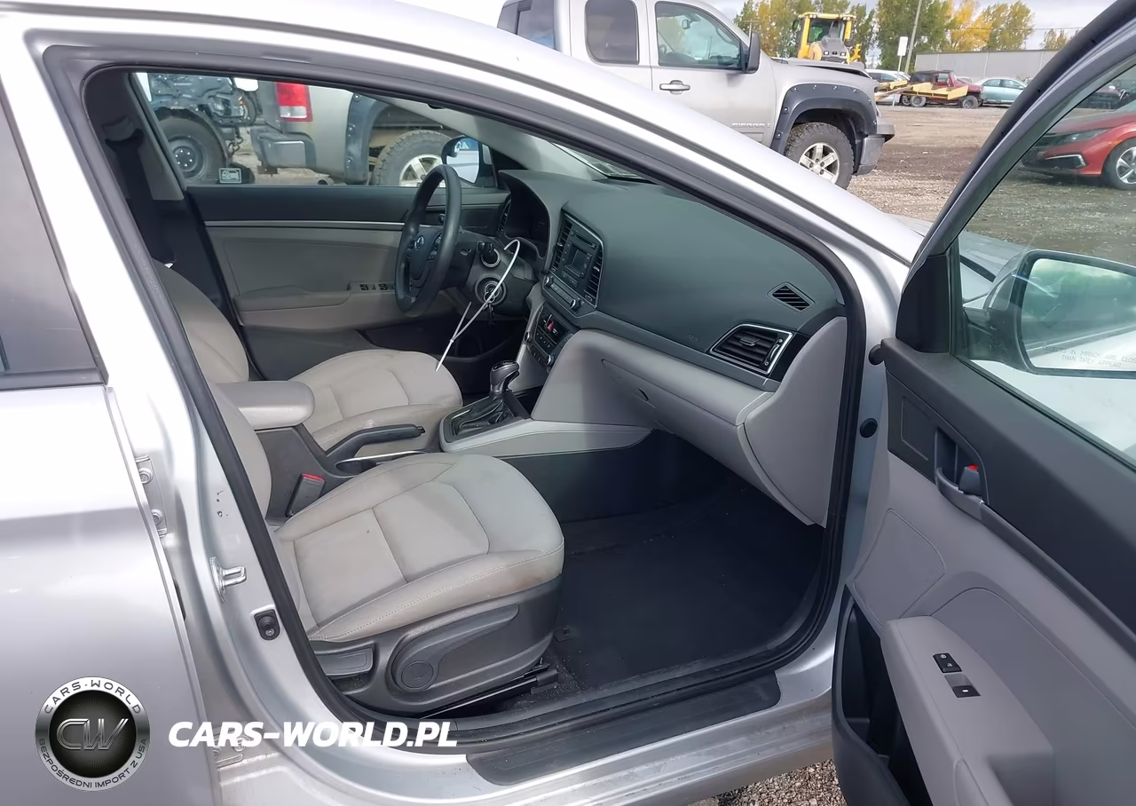 2018 Hyundai Elantra VIN:KMHD74LF0JU492068 - 5