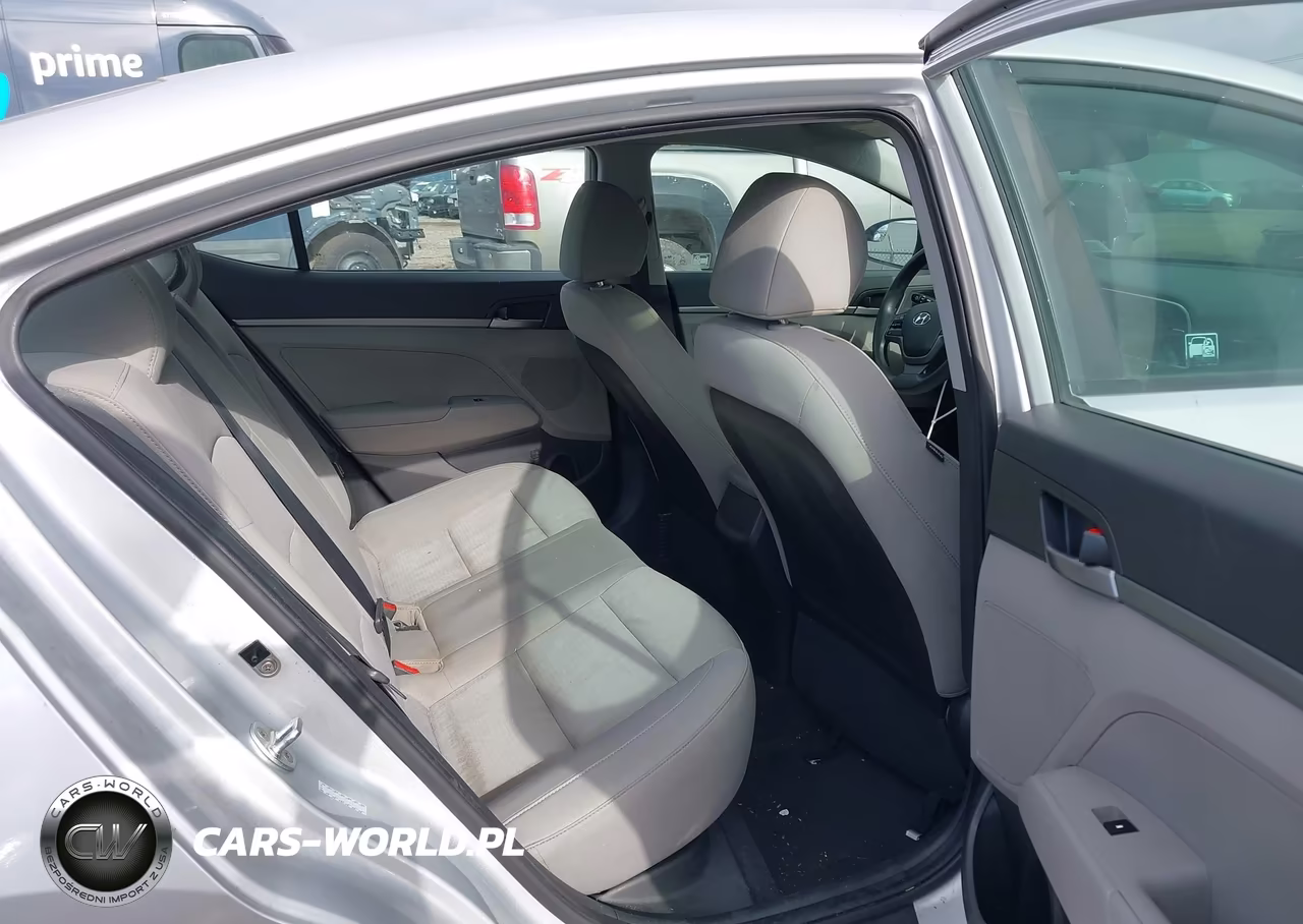 2018 Hyundai Elantra VIN:KMHD74LF0JU492068 - 8
