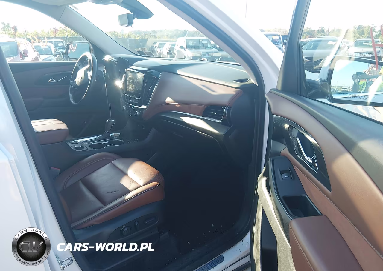 2018 Chevrolet Traverse High Country VIN:1GNEVKKW6JJ165915 - 5