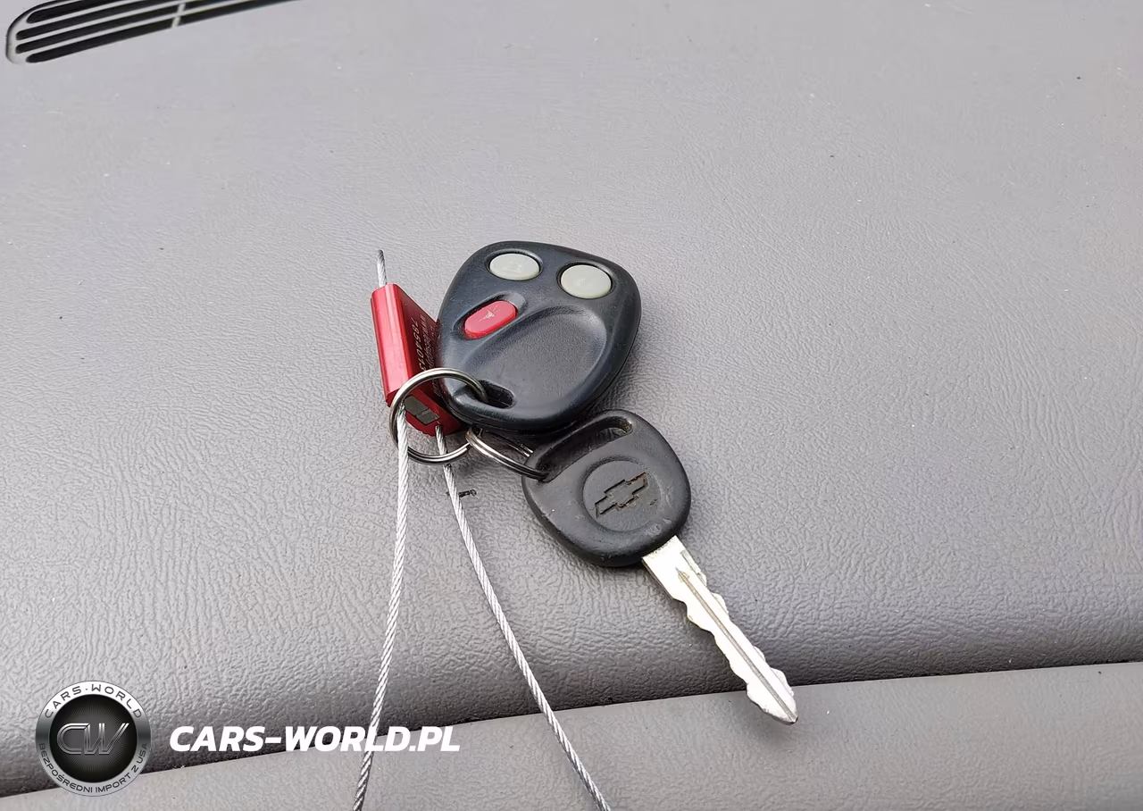 2004 Chevy Silverado VIN:2GCEK13TX41316530 - 11