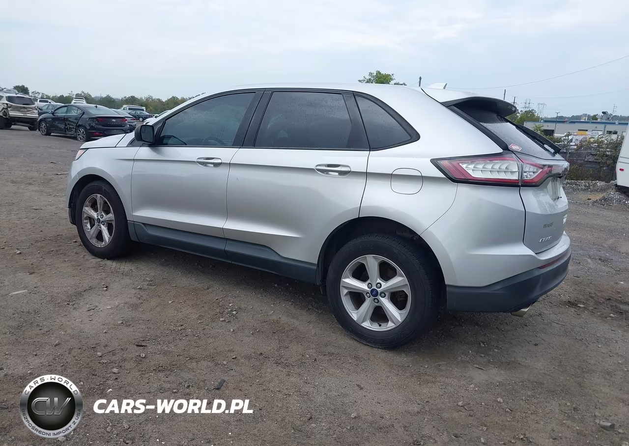 2018 Ford Edge Se VIN:2FMPK3G97JBC21945 - 3