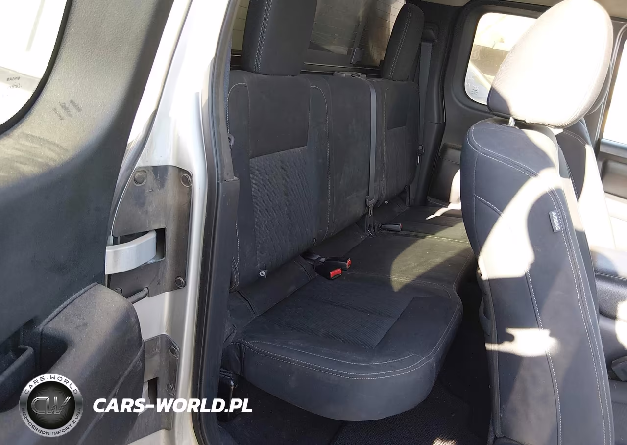 2017 Nissan Titan Sv VIN:1N6AA1C60HN573967 - 8