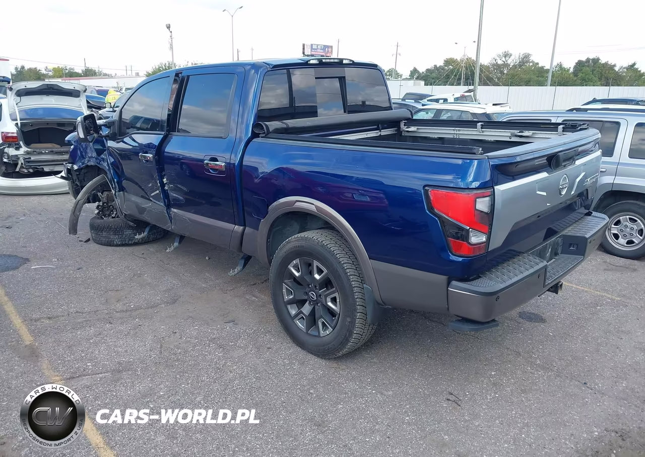 2017 Nissan Titan Platinum Reserve VIN:1N6AA1E57HN517237 - 3