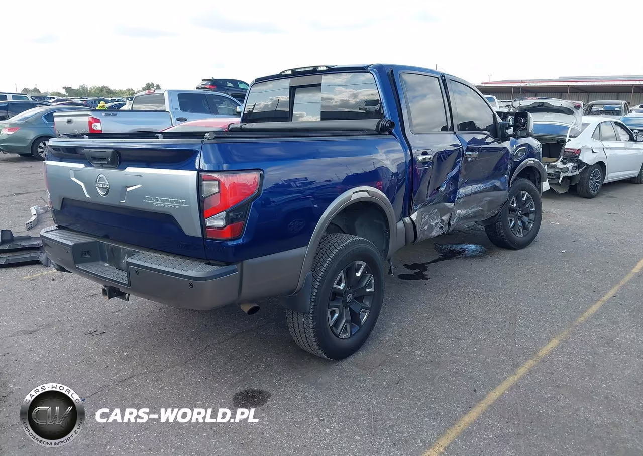 2017 Nissan Titan Platinum Reserve VIN:1N6AA1E57HN517237 - 4