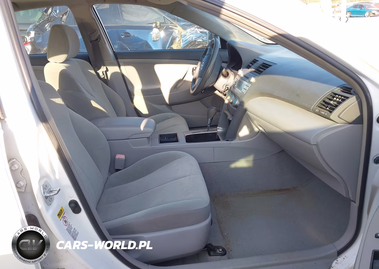 2007 Toyota Camry Le VIN:4T1BE46K37U699990 - 5