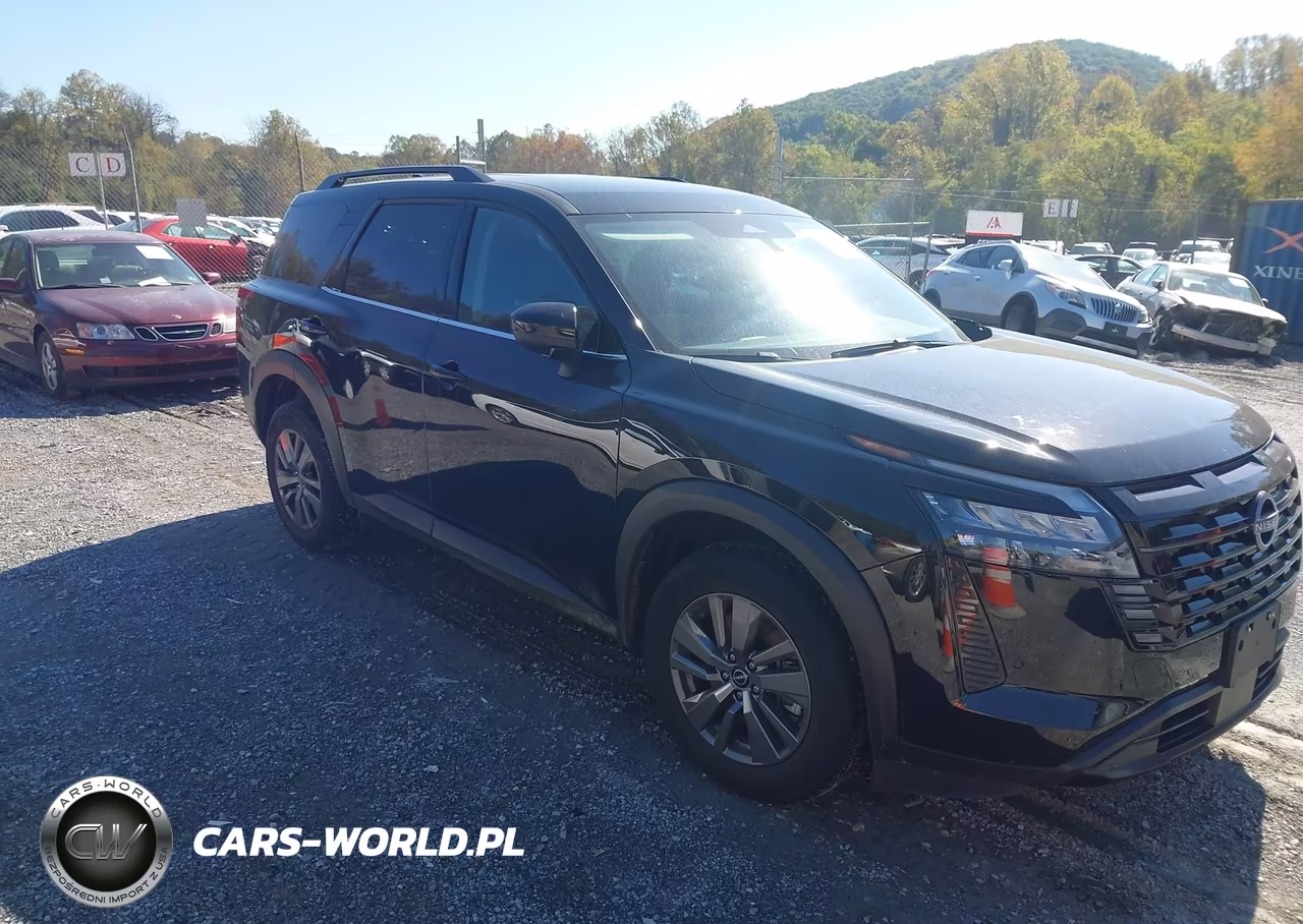 2026 Nissan Pathfinder Sv