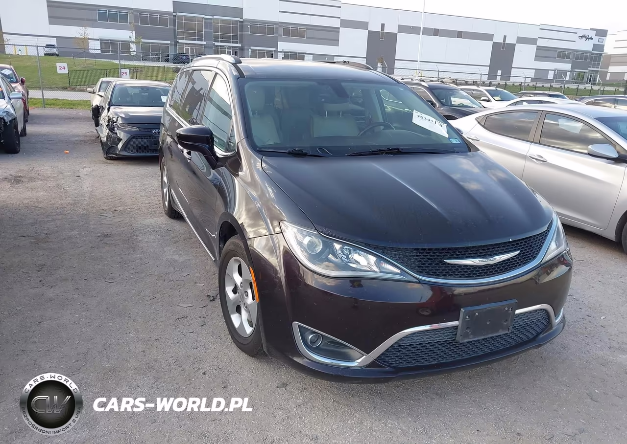 2017 Chrysler Pacifica – zdjęcie 1 z 17