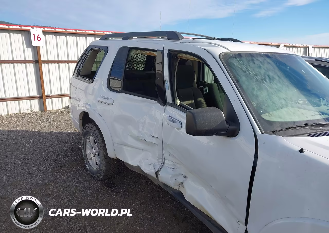 2010 Ford Explorer Xlt VIN:1FMEU7DE1AUB07928 - 12