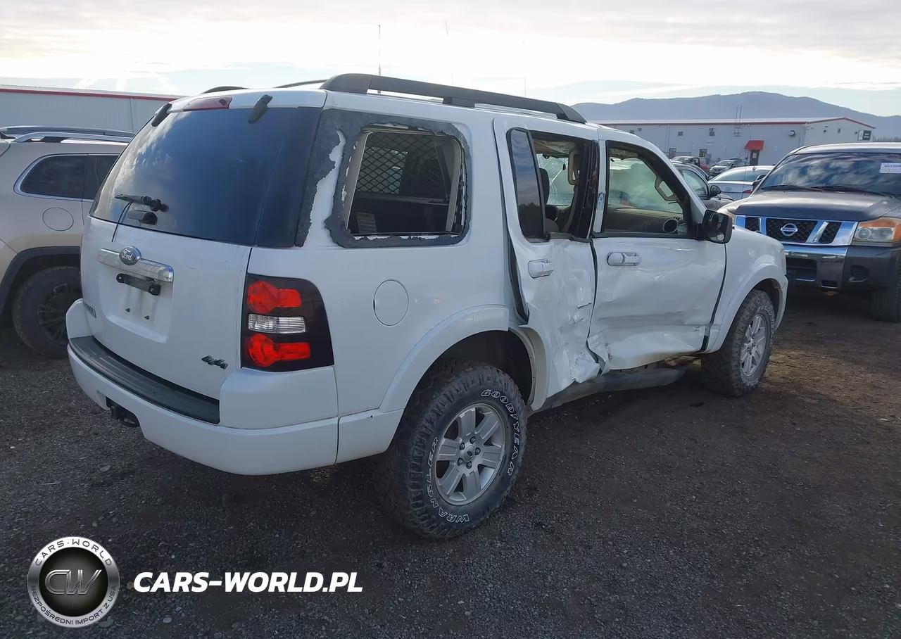 2010 Ford Explorer Xlt VIN:1FMEU7DE1AUB07928 - 4