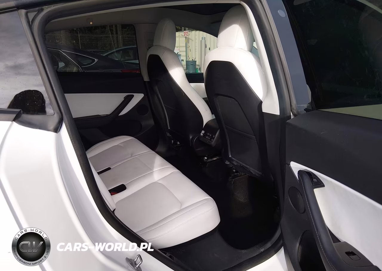 2020 Tesla Model Y Long Range Dual Motor All-Wheel Drive VIN:5YJYGDEE7LF027695 - 21