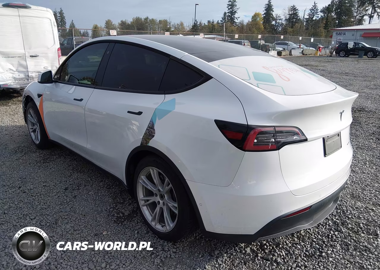 2020 Tesla Model Y Long Range Dual Motor All-Wheel Drive VIN:5YJYGDEE7LF027695 - 3