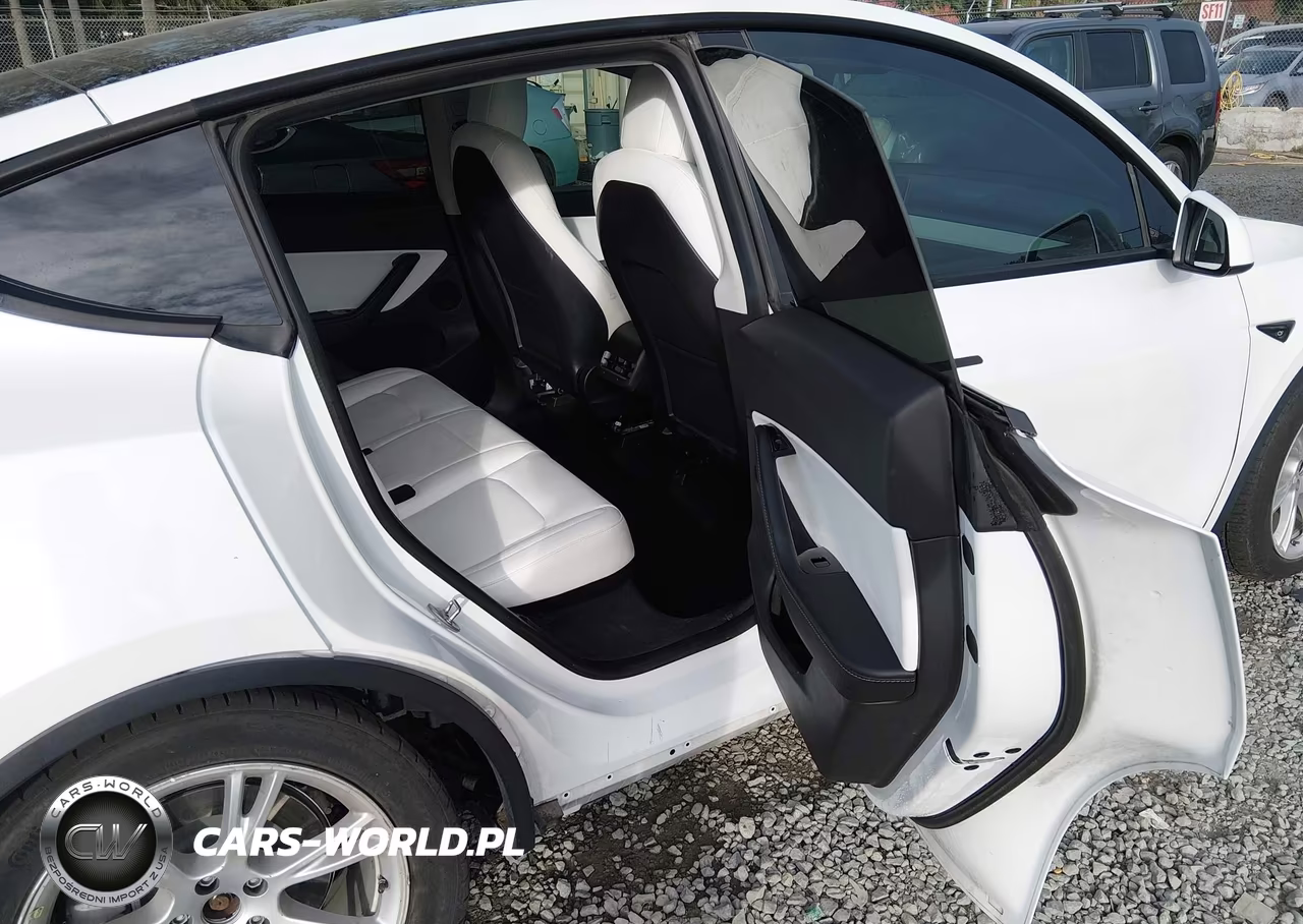 2020 Tesla Model Y Long Range Dual Motor All-Wheel Drive VIN:5YJYGDEE7LF027695 - 8
