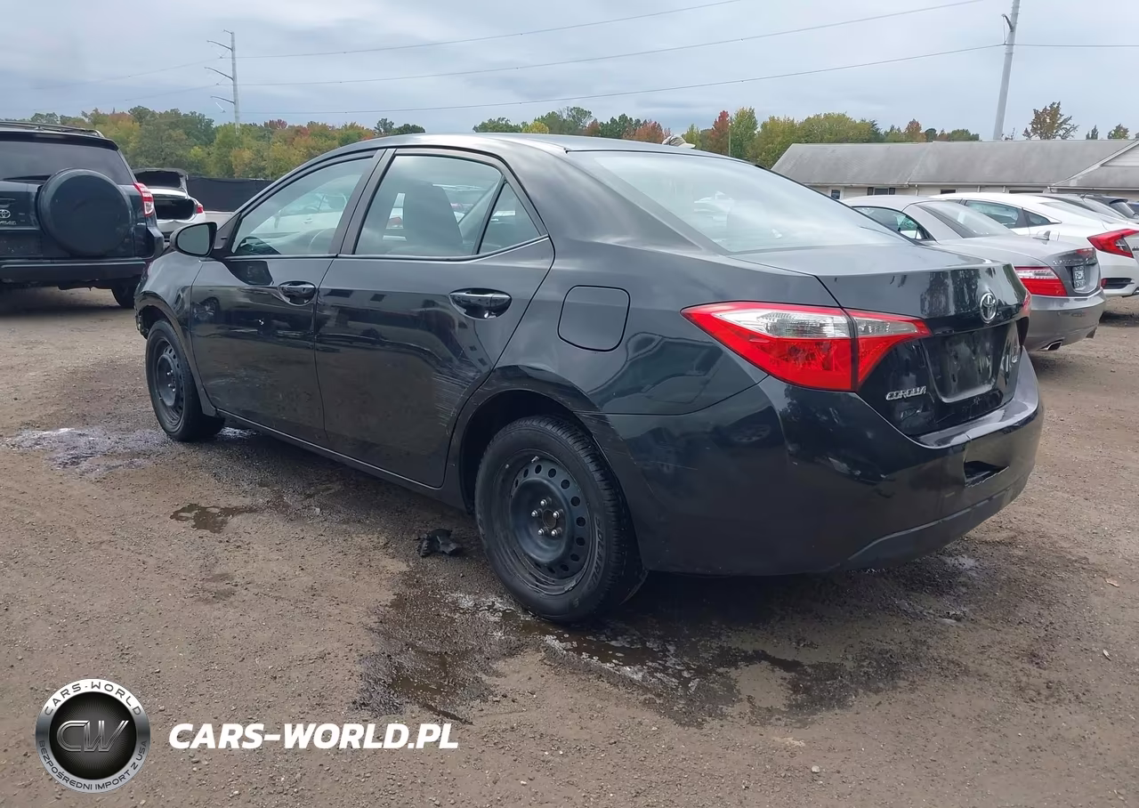 2016 Toyota Corolla Le VIN:2T1BURHE8GC545994 - 3