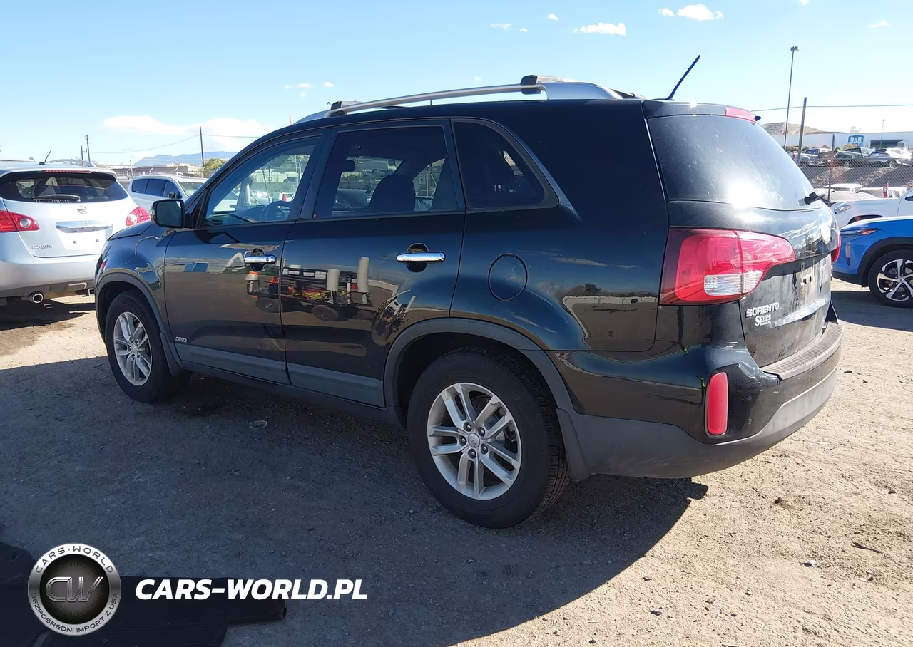 2014 Kia Sorento Lx V6 VIN:5XYKTDA76EG539226 - 3