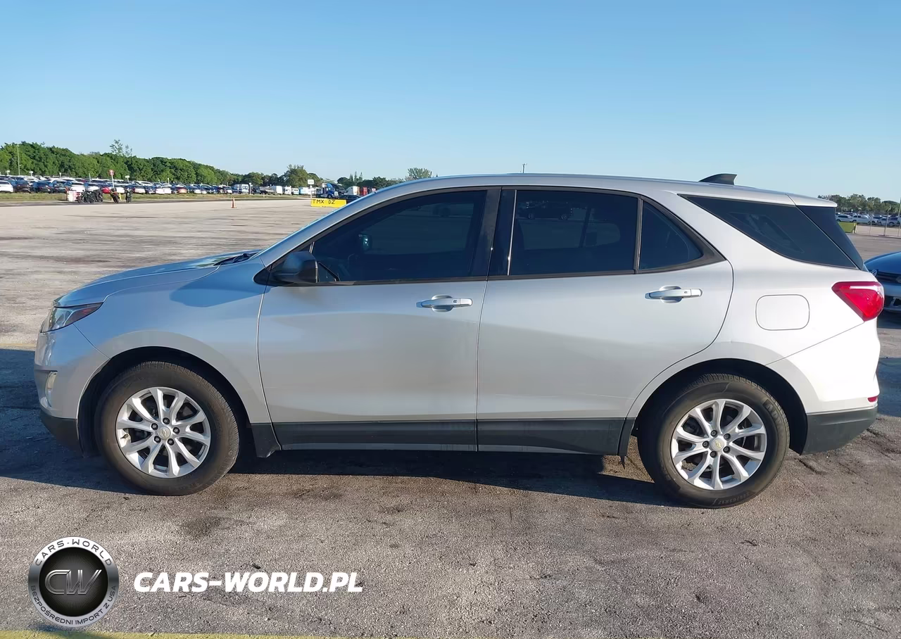 2018 Chevrolet Equinox Ls VIN:2GNAXHEV4J6145108 - 14