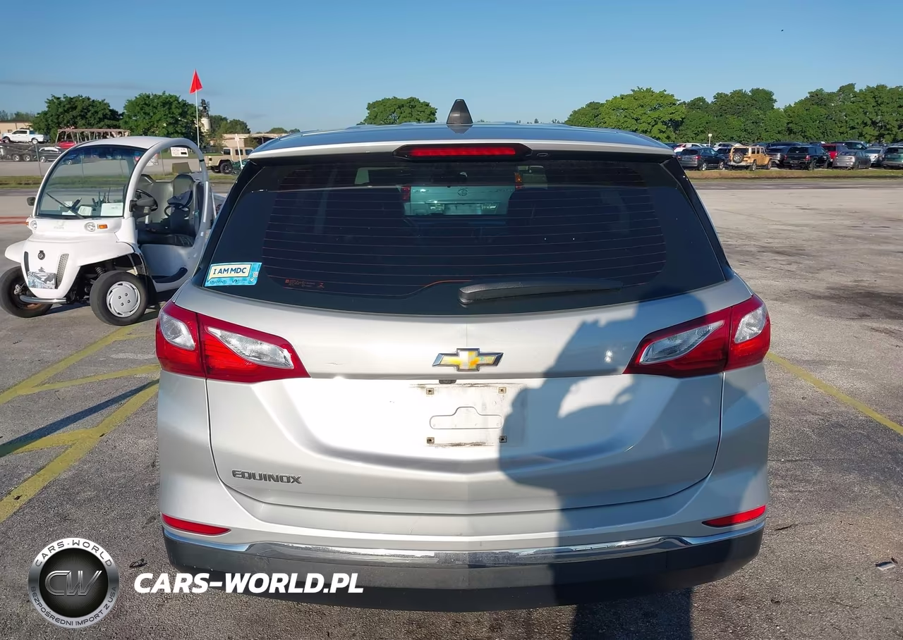 2018 Chevrolet Equinox Ls VIN:2GNAXHEV4J6145108 - 16