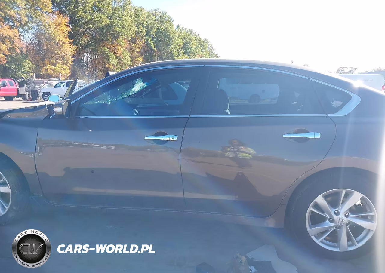 2015 Nissan Altima 2.5 Sv VIN:1N4AL3APXFC116814 - 13