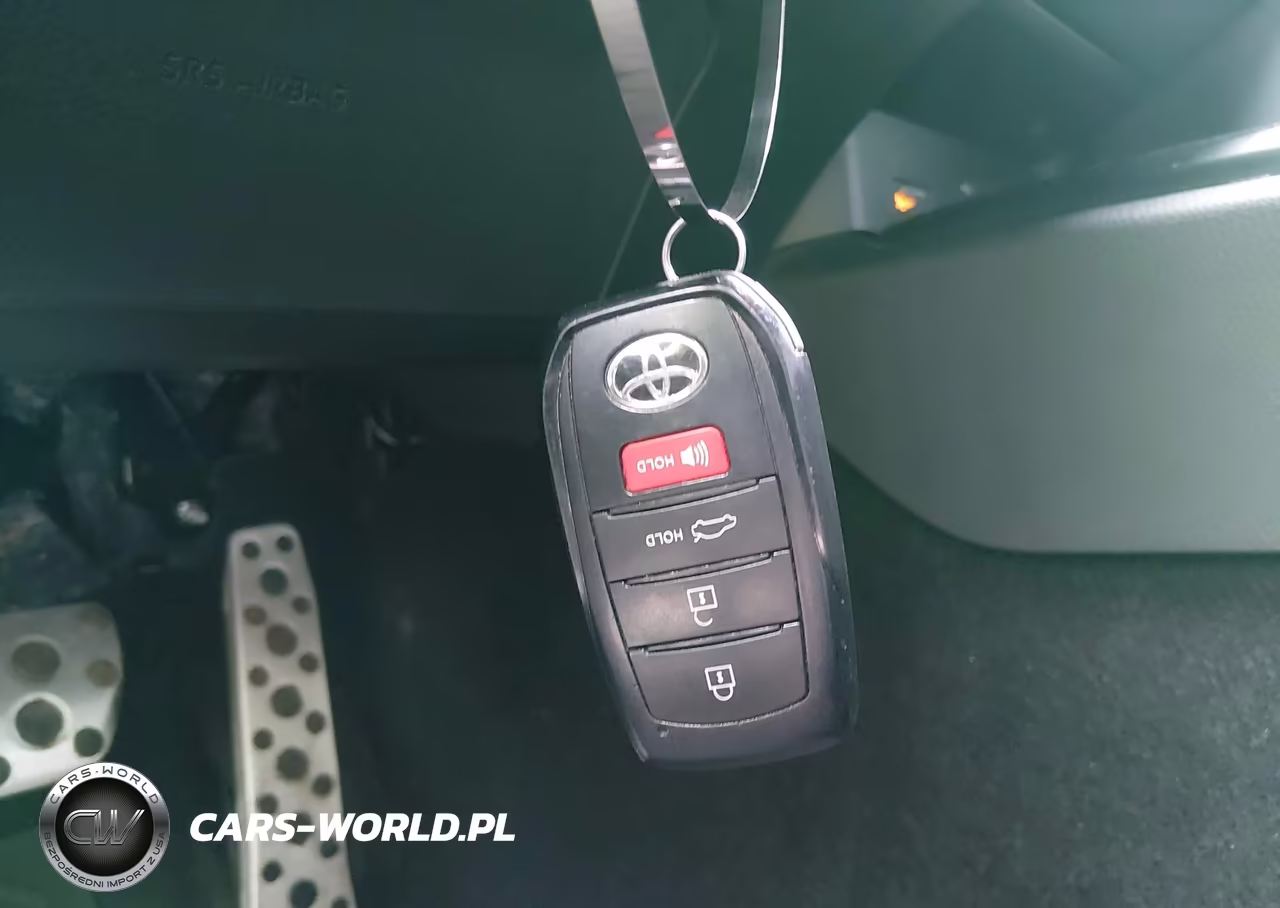 2025 Toyota Camry Se VIN:4T1DAACKXSU173839 - 11