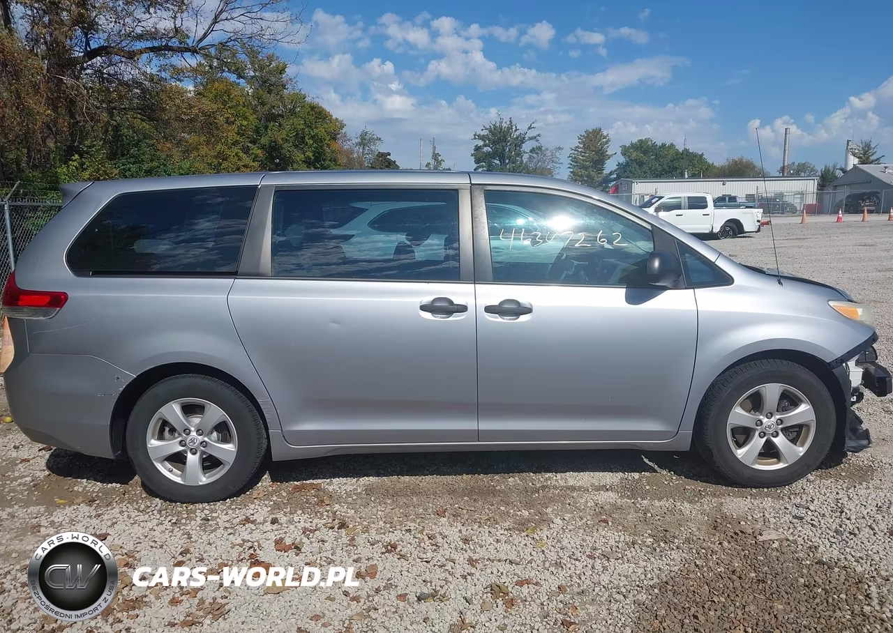 2012 Toyota Sienna Base V6 7 Passenger VIN:5TDZK3DC8CS258856 - 14