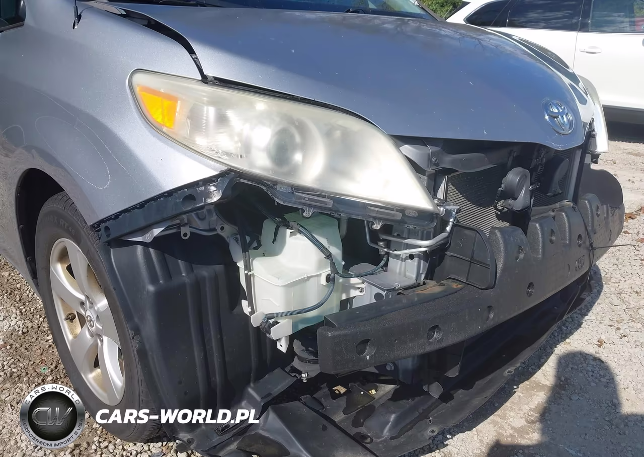 2012 Toyota Sienna Base V6 7 Passenger VIN:5TDZK3DC8CS258856 - 20