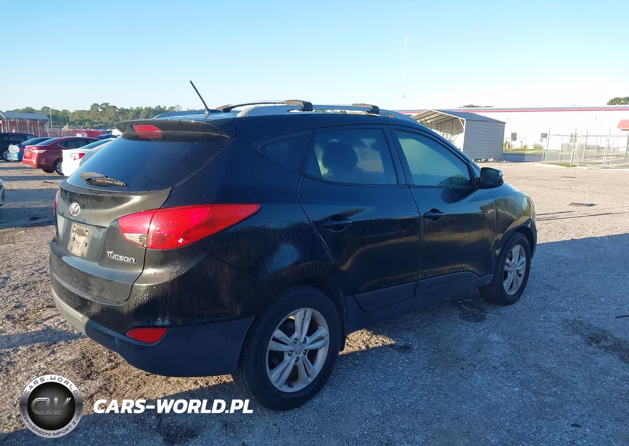 2013 Hyundai Tucson Gls VIN:KM8JU3AC6DU773200 - 4
