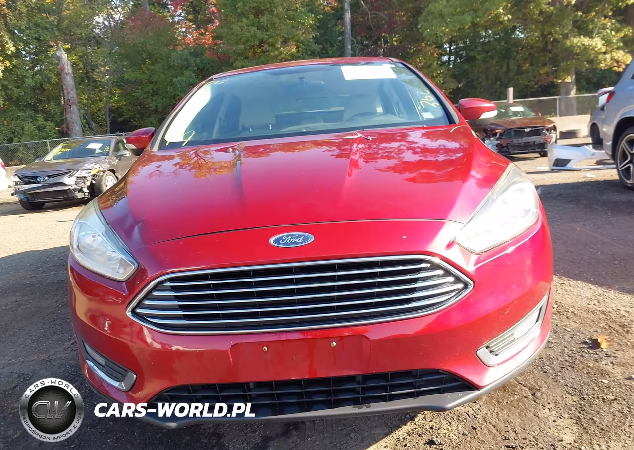 2016 Ford Focus Titanium VIN:1FADP3N20GL330504 - 12