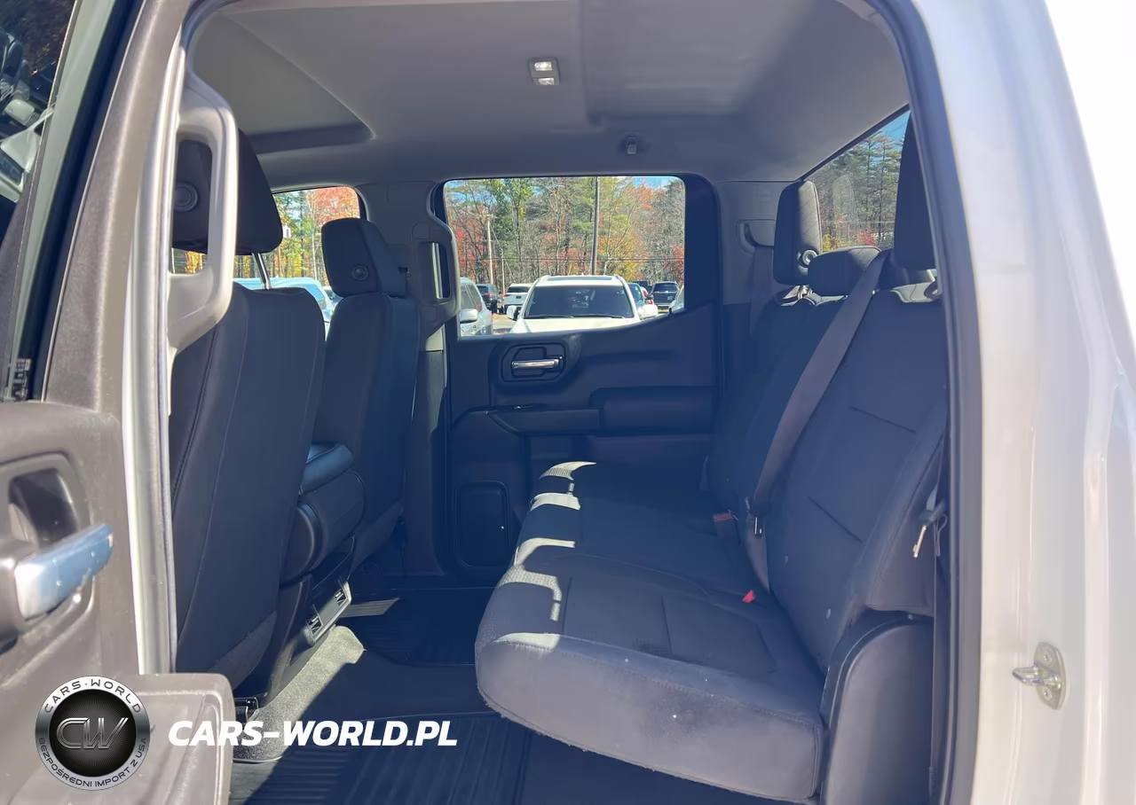 2020 Chevrolet Silverado 1500 4Wd Short Bed Custom VIN:1GCUYBEF7LZ103659 - 8