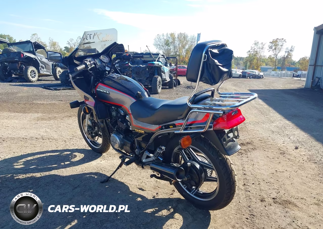 1985 Honda Vf700 S VIN:JH2RC2201FM101435 - 3