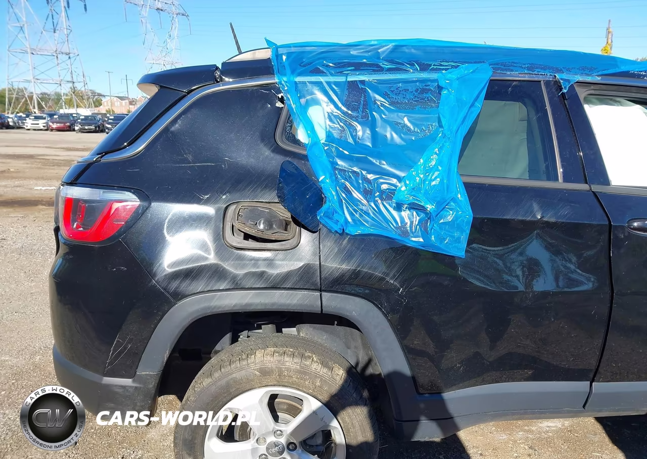 2018 Jeep Compass Latitude 4X4 VIN:3C4NJDBB1JT482023 - 8