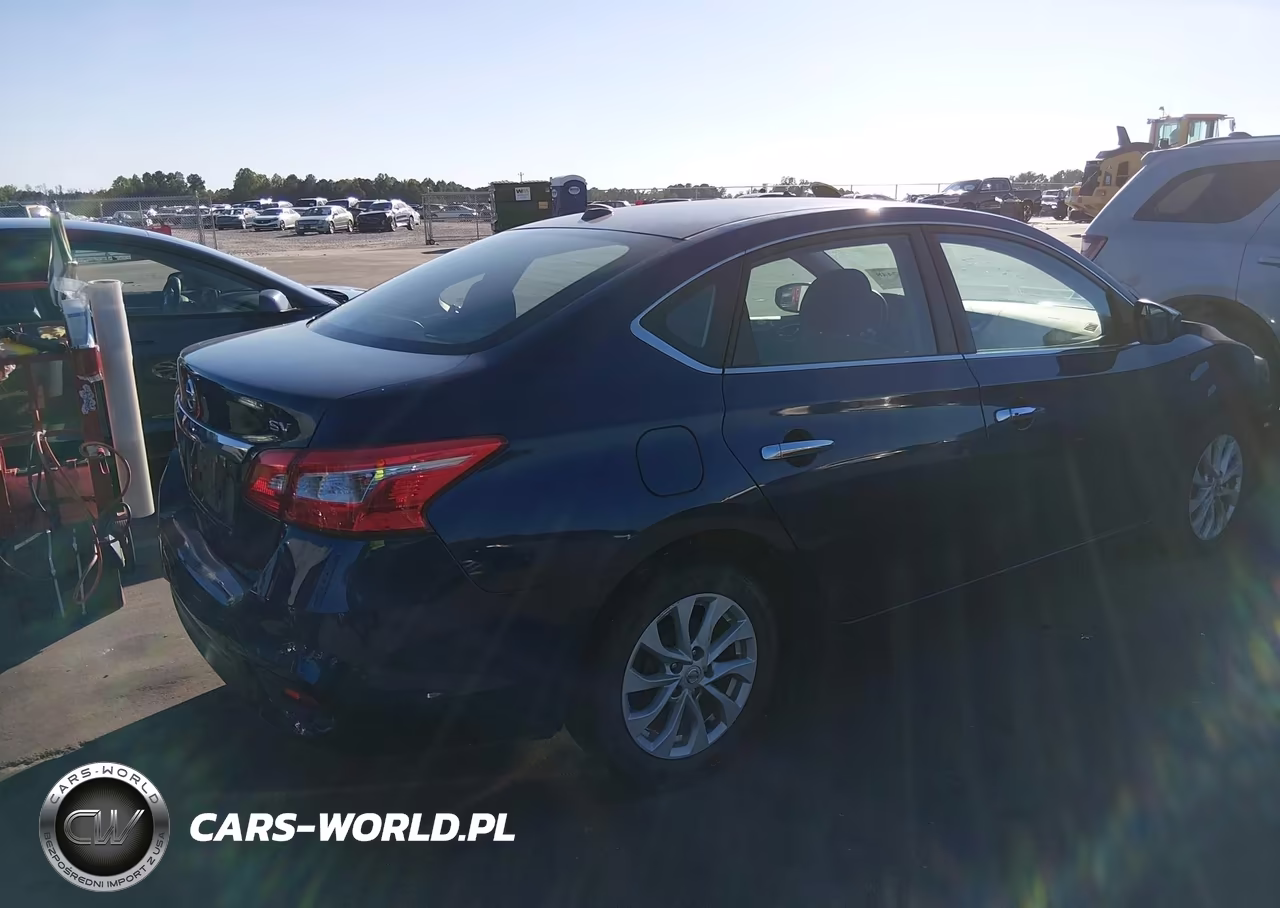2018 Nissan Sentra Sv VIN:3N1AB7AP7JY245567 - 4