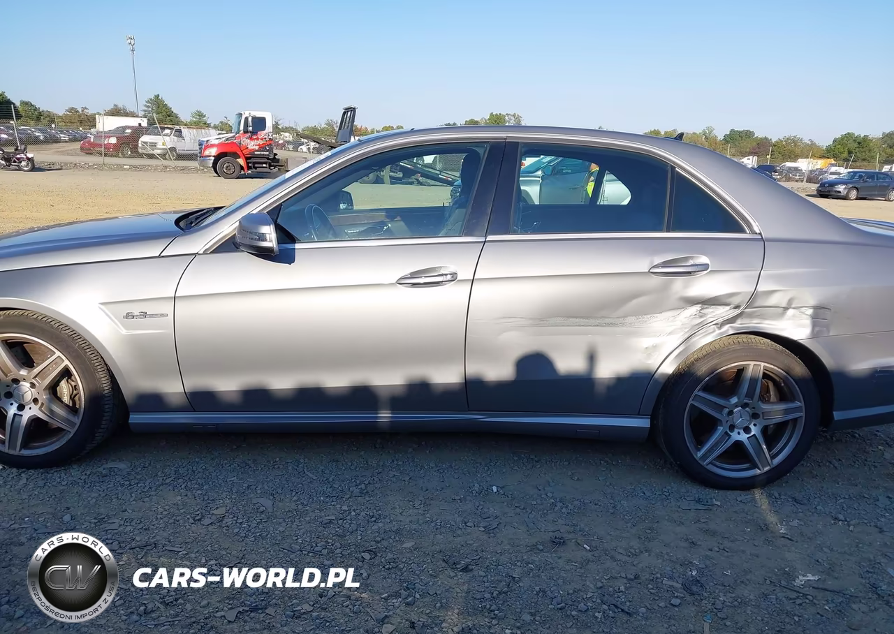 2010 Mercedes-Benz E 63 Amg VIN:WDDHF7HB5AA127067 - 14