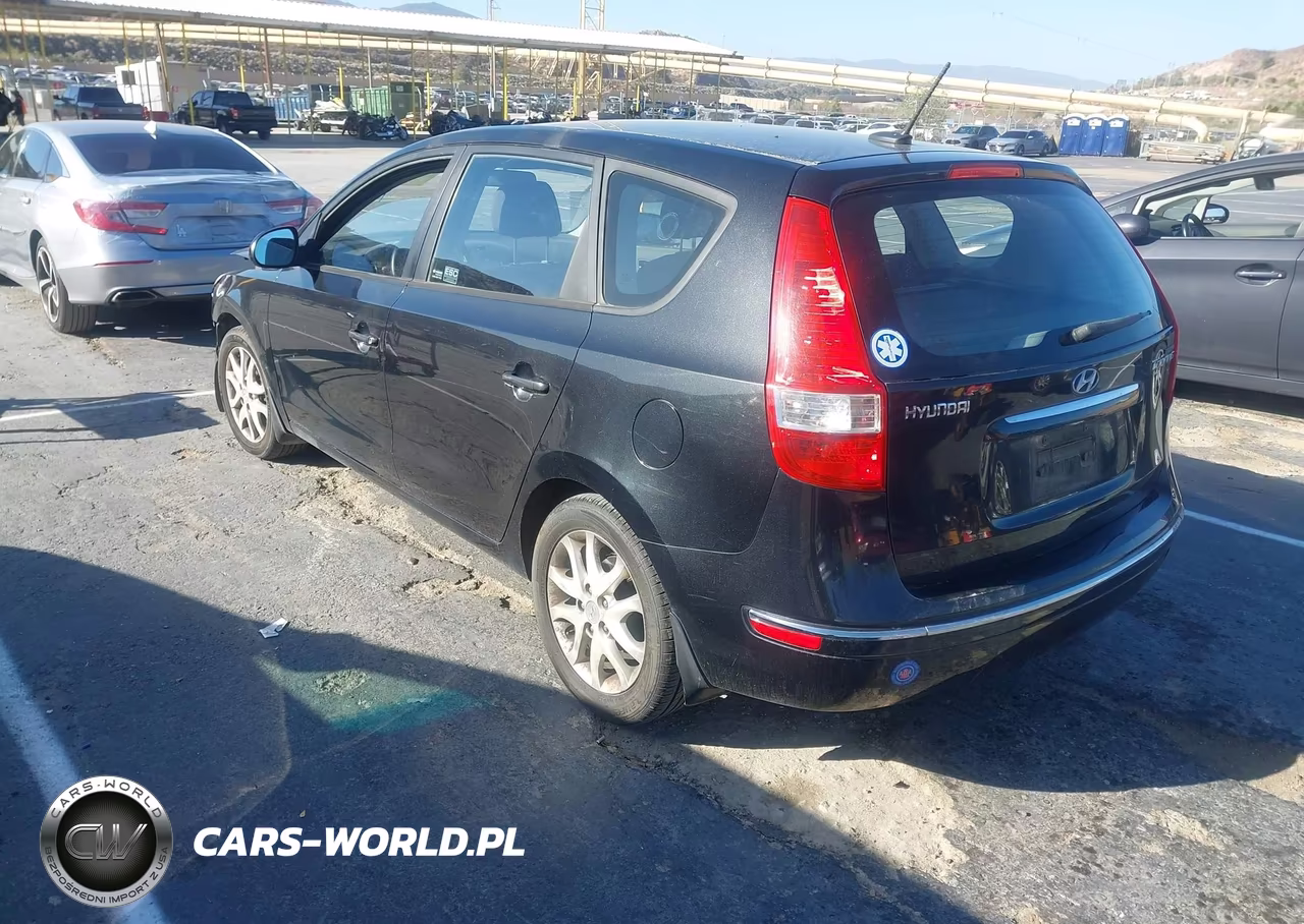 2009 Hyundai Elantra Touring VIN:KMHDC86E29U032332 - 3