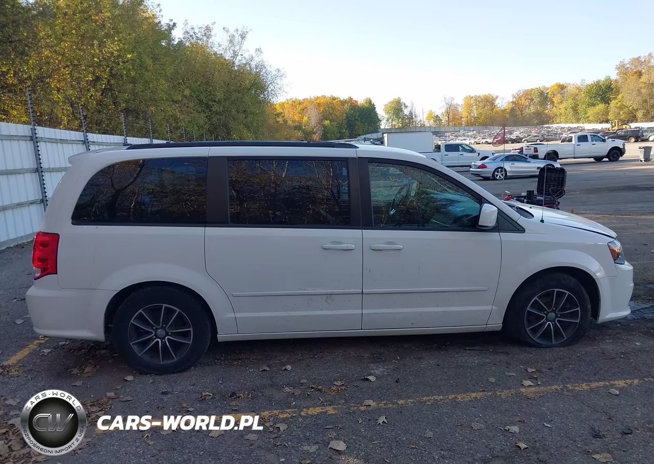 2017 Dodge Grand Caravan Gt VIN:2C4RDGEG5HR596704 - 13