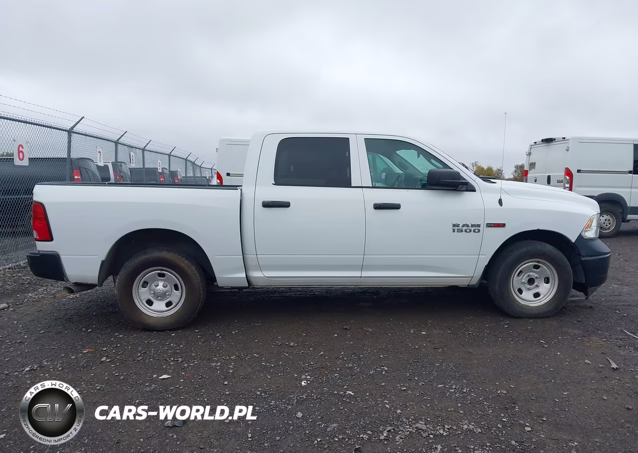 2018 Ram 1500 VIN:1C6RR6KM0JS278331 - 13