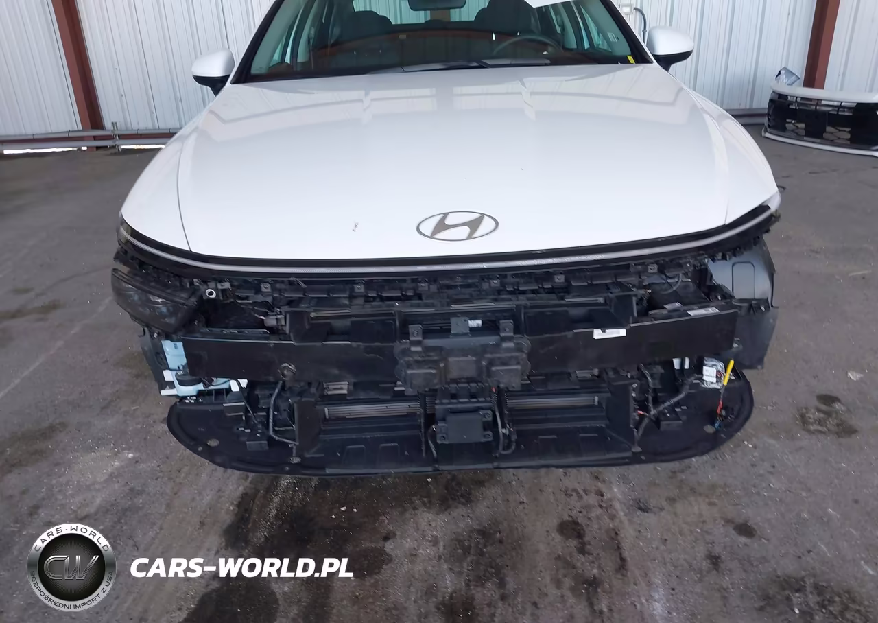 2026 Hyundai Sonata Hybrid Blue VIN:KMHL24JJ7TA161011 - 18