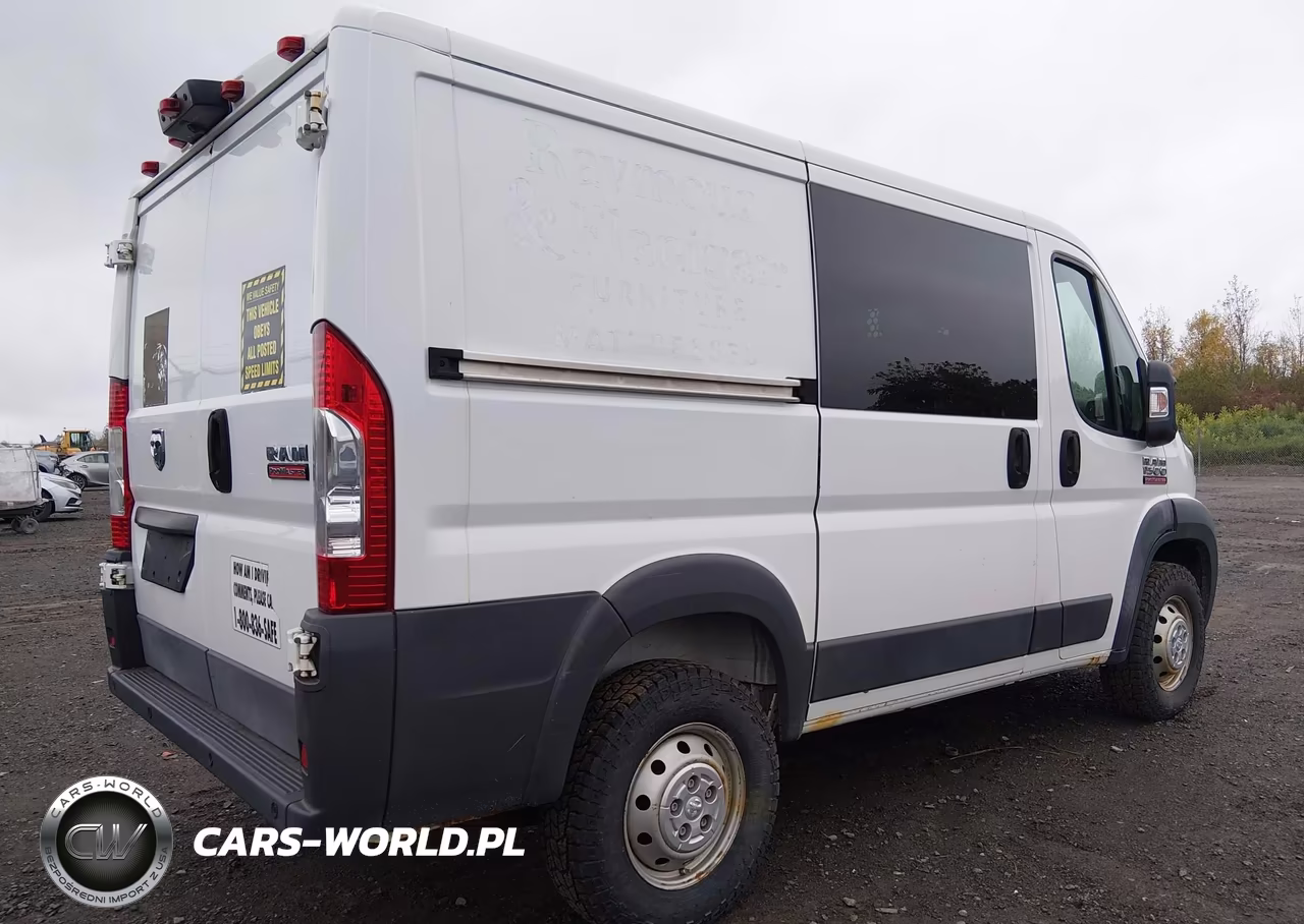 2015 Ram Promaster 1500 Low Roof VIN:3C6TRVNG4FE504208 - 4