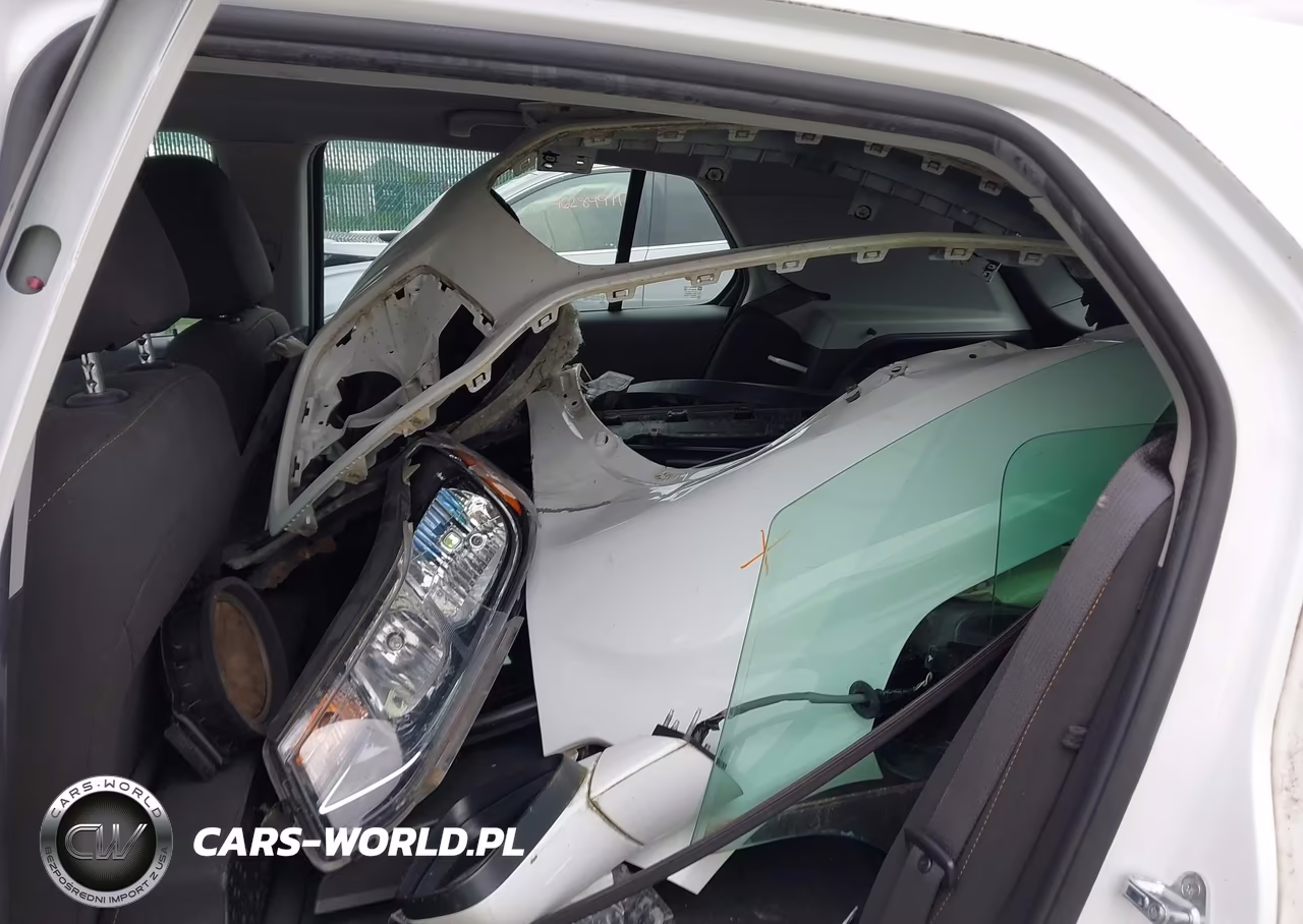 2018 Chevrolet Trax Ls VIN:KL7CJKSB5JB628417 - 13