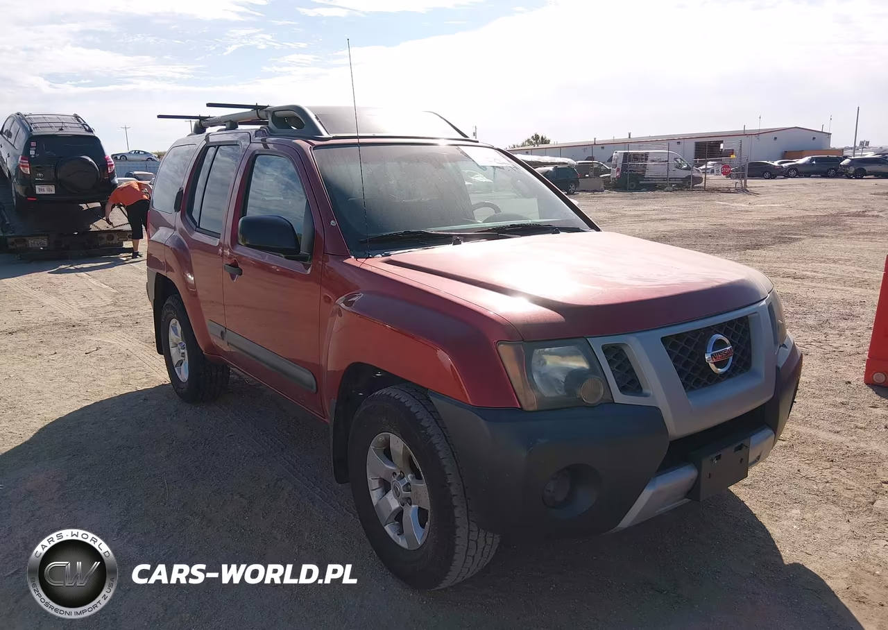 2013 Nissan Xterra S