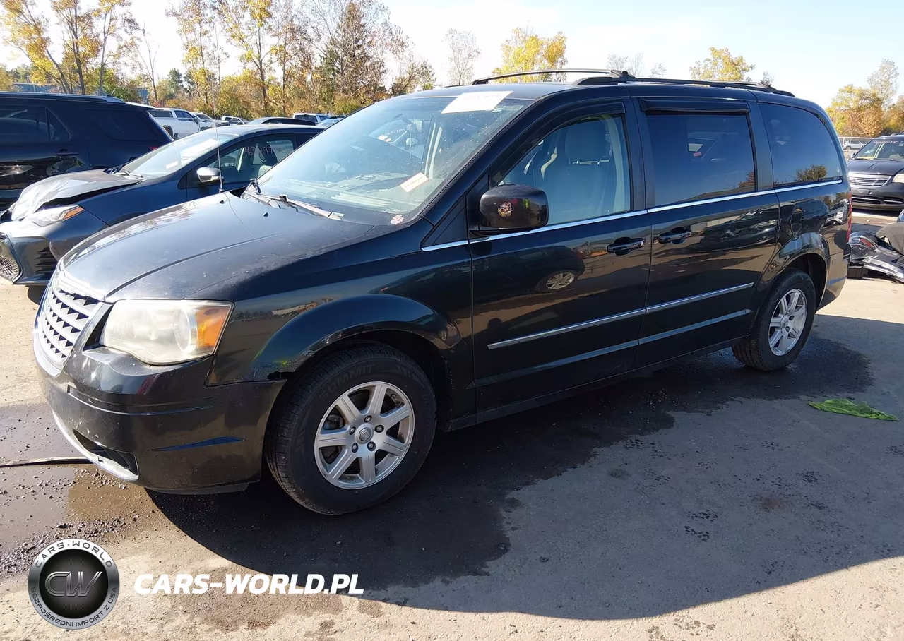 2010 Chrysler Town & Country Touring VIN:2A4RR5D1XAR494981 - 2