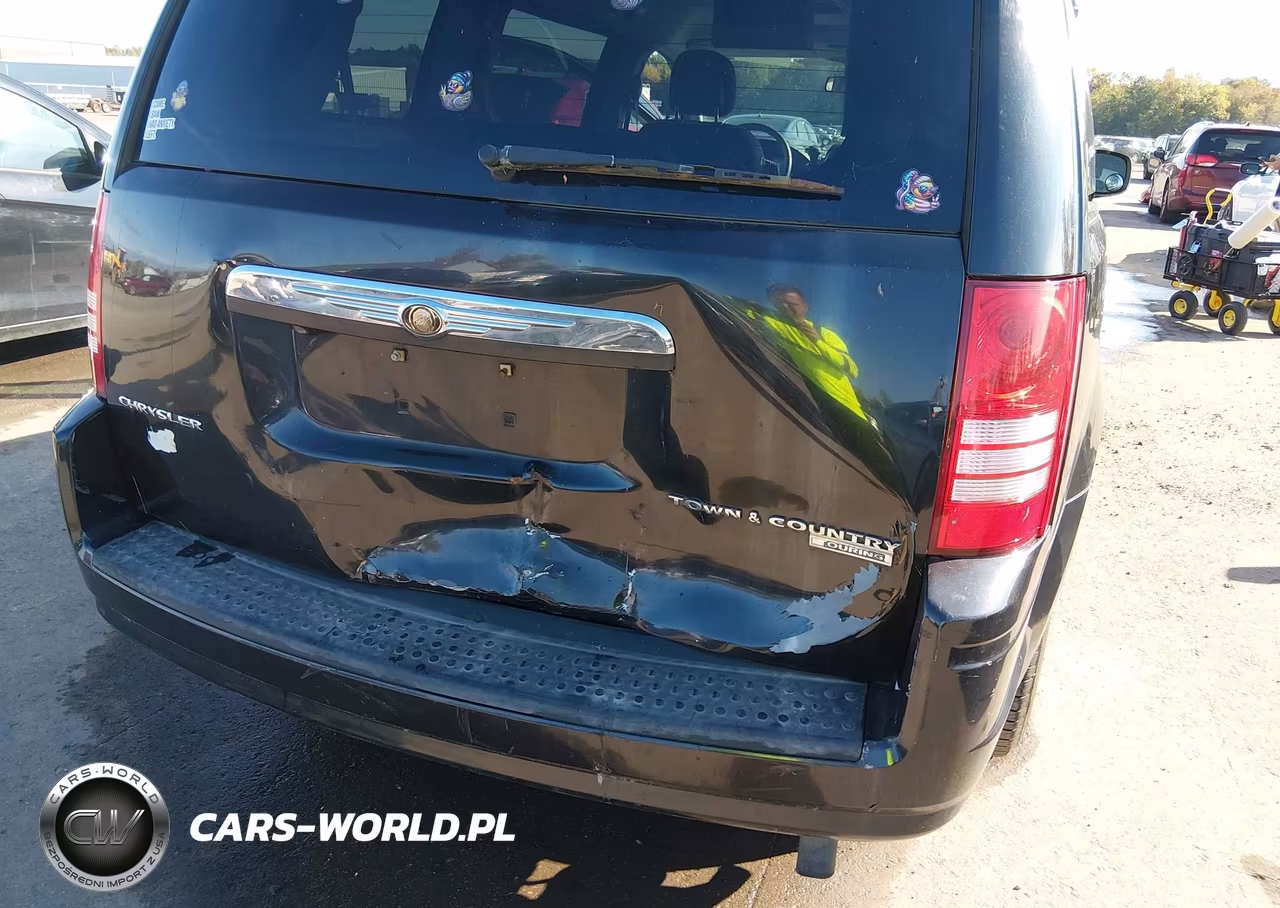 2010 Chrysler Town & Country Touring VIN:2A4RR5D1XAR494981 - 6