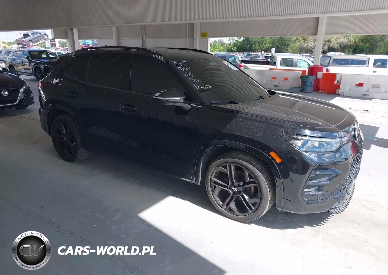 2026 Volkswagen Tiguan Se R-Line Black – zdjęcie 1 z 17
