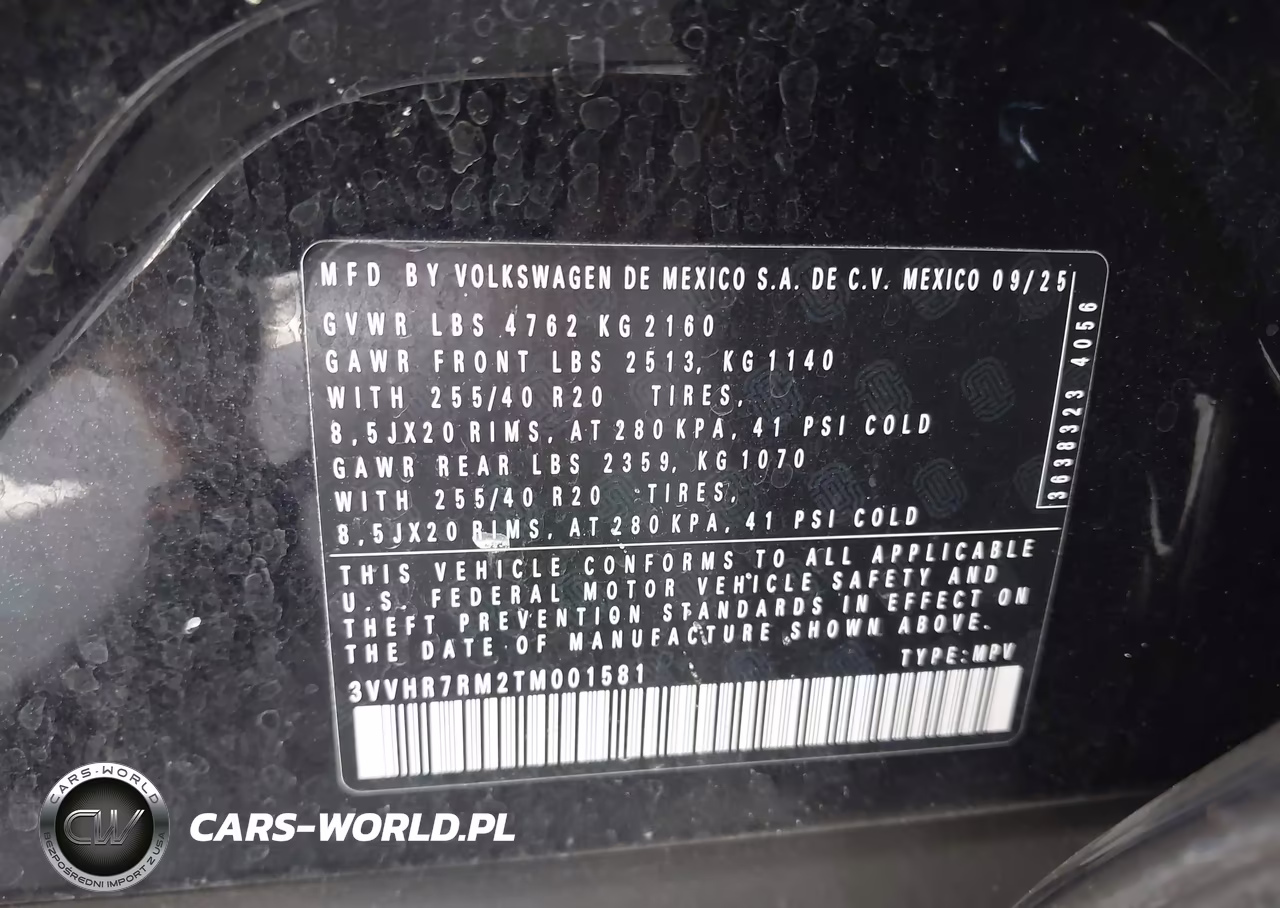 2026 Volkswagen Tiguan Se R-Line Black VIN:3VVHR7RM2TM001581 - 9